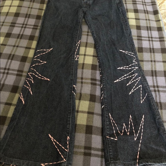 Diesel Denim - 90’s Vintage Diesel Dark Wash Embroidered Jeans 26